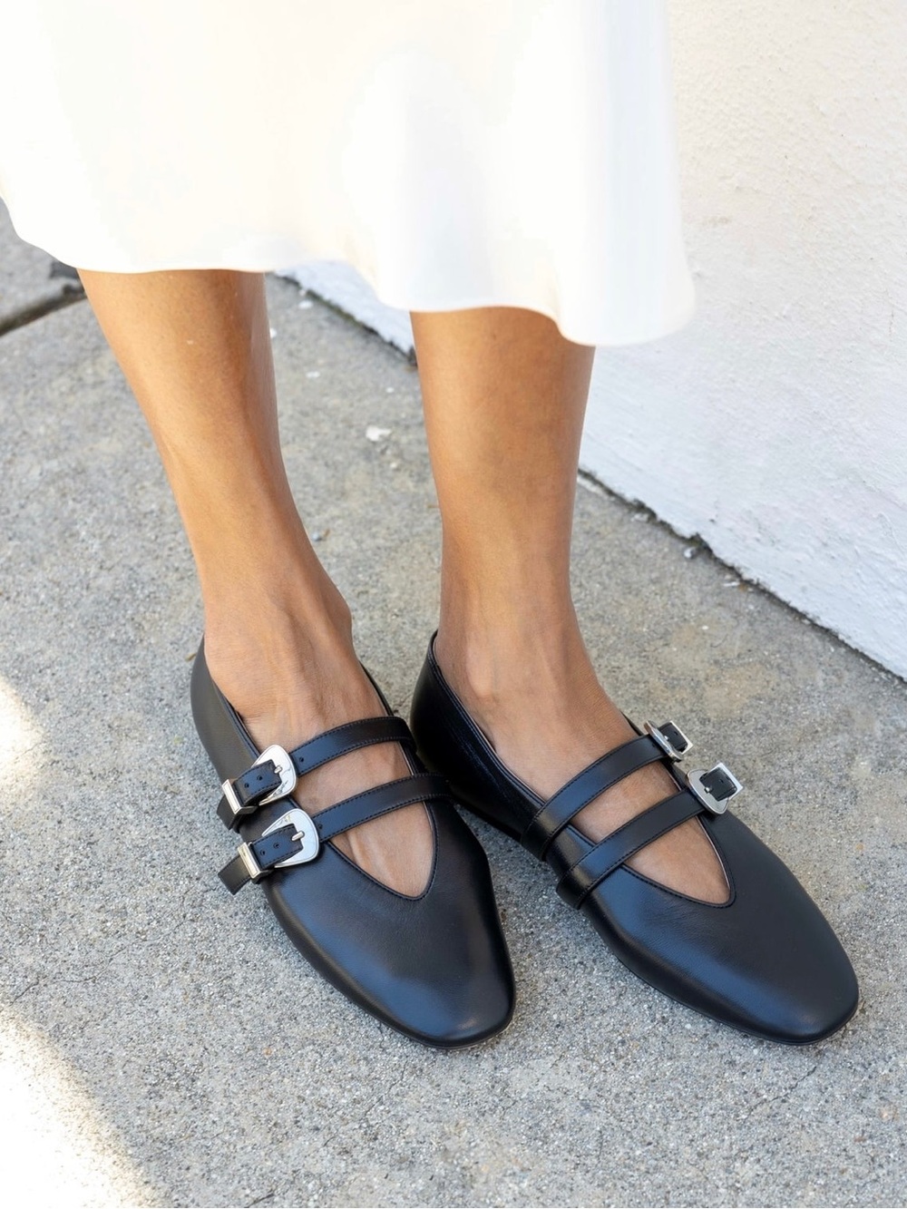 Le Monde Beryl Women's Black Double-Strap Mary Jane Flats size 37.5